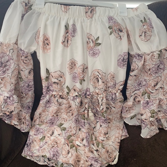 Romper - Picture 1 of 3